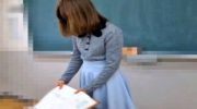 女教師のパンチラを変態生徒が盗撮する伝説の動画（ロングver.）公開される